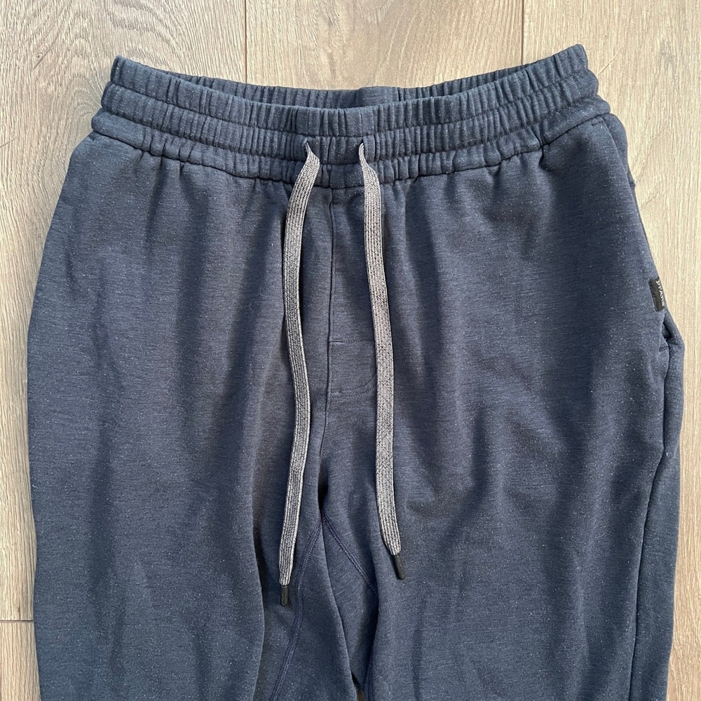 Prana Mens Jogger Pants Navy Blue Heather Drawstring Style 1963441 Size M